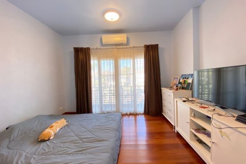 5 bedrooms House in Chiang Mai, Thailand No. 1554 4