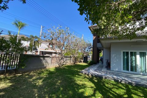 5 bedrooms House in Chiang Mai, Thailand No. 1554 10