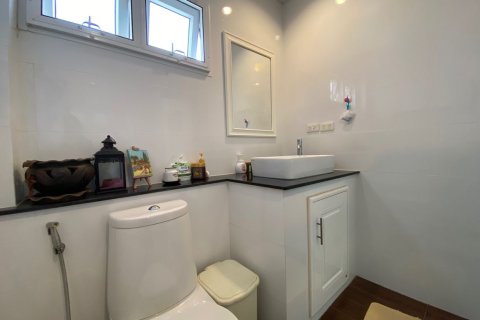 5 bedrooms House in Chiang Mai, Thailand No. 1554 7