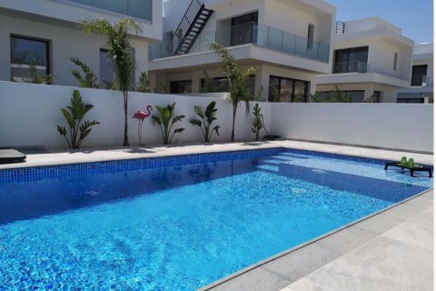 4 bedrooms Villa in Livadia, Cyprus No. 36743 2