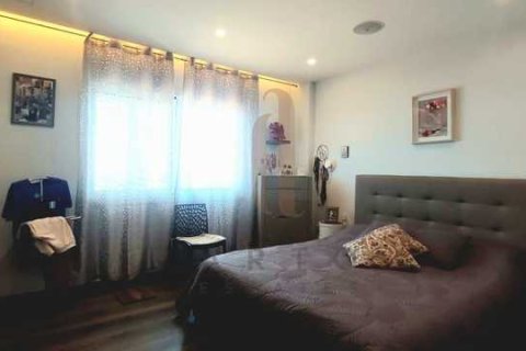 Квартира с 4 спальнями в Гермасойя, Кипр №66180 9