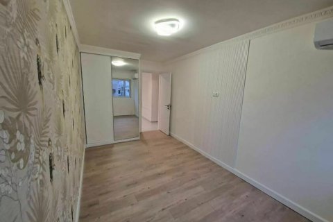 3 bedrooms Apartment in Glyfada, Greece No. 108502 10