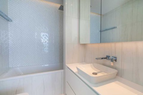 Квартира с 2 спальнями в Лимассол, Кипр №35030 3