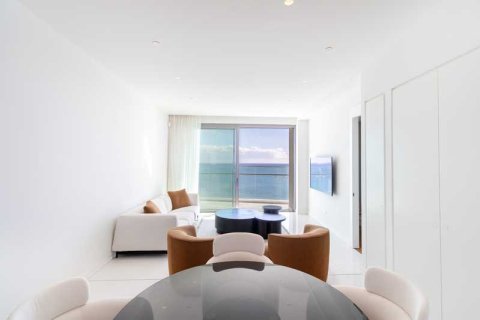 Квартира с 2 спальнями в Лимассол, Кипр №35030 13