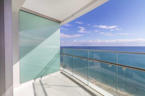 Квартира с 2 спальнями в Лимассол, Кипр №35030 10