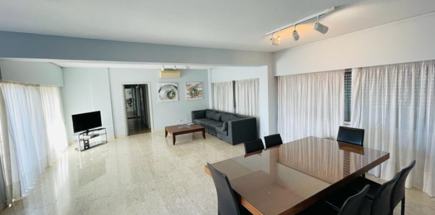 3 bedrooms Apartment in Agios Tychonas, Cyprus No. 43486