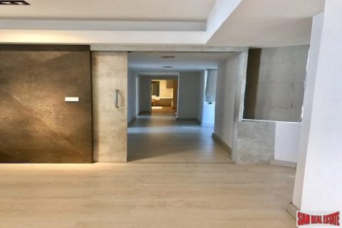 3 bedrooms Apartment in Bangkok, Thailand No. 97200 9