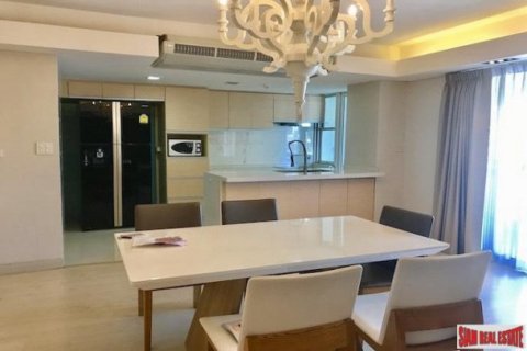 3 bedrooms Apartment in Bangkok, Thailand No. 97200 7