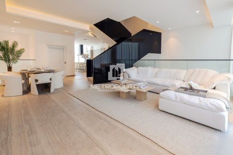 4 bedrooms Townhouse in Lien Chieu, Vietnam No. 94620 9