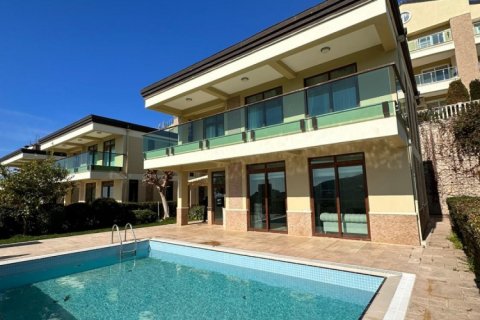 3 bedrooms Villa in Bo Ha, Vietnam No. 12873 1