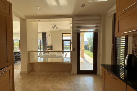 3 bedrooms Villa in Bo Ha, Vietnam No. 12873 11