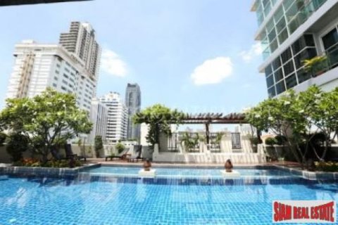 Квартира с 2 спальнями в Бангкок, Таиланд №95782 1