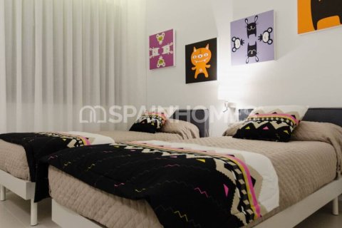 4 bedrooms Villa in Tan Binh, Vietnam No. 25755 23