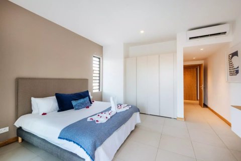 3 bedrooms Apartment in Grand Gaube, Mauritius No. 107177 11
