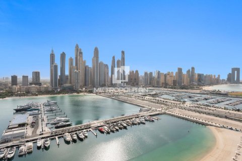 2 dormitorios Apartment en EMAAR Beachfront, UAE No. 120015