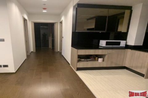 2 dormitorios Apartment en Bangkok, Thailand No. 96282 2