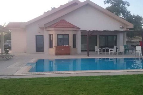 6 bedrooms House in Limassol, Cyprus No. 63566 9