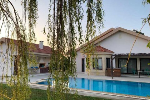 6 bedrooms House in Limassol, Cyprus No. 63566 2