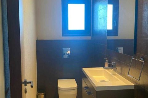 6 bedrooms House in Limassol, Cyprus No. 63566 3