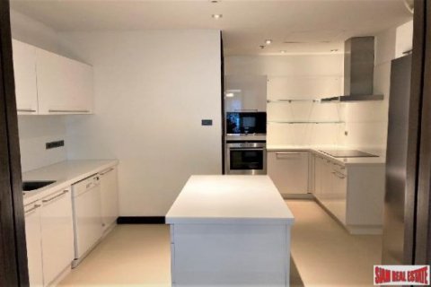 4 bedrooms Apartment in Bangkok, Thailand No. 98272 7