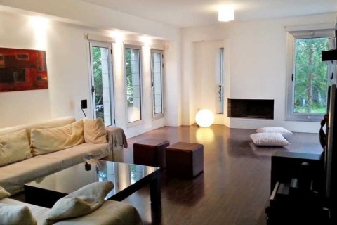 Дом с 5 спальнями в Лация, Кипр №81726 2