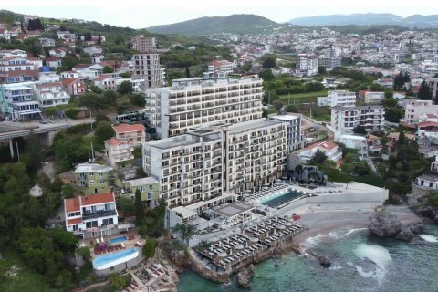 2 bedrooms Apartment in Bar, Montenegro No. 104657 2