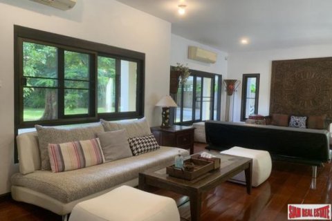 5 bedrooms Villa in Nai Harn Beach, Thailand No. 95633 4