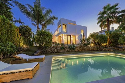 Вилла с 5 спальнями в Thuan Nam, Вьетнам №27615 30