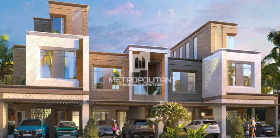 4 bedrooms Townhouse in Menyat as Serg, Vietnam No. 94026