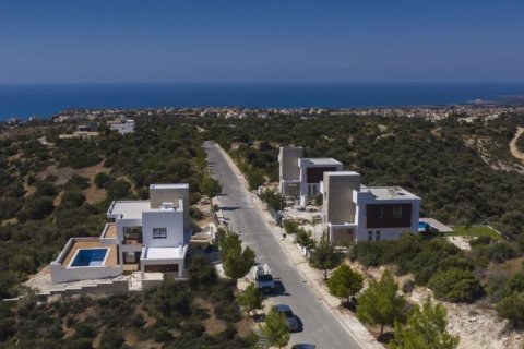 3 bedrooms Villa in Kouklia, Cyprus No. 83143 21