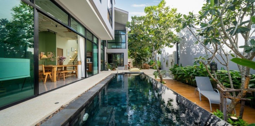 3 dormitorios Villa en  Phuket, Thailand No. 97302
