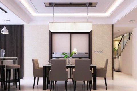 4 bedrooms Villa in Paphos, Cyprus No. 106556 3