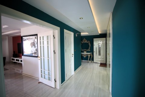 2 dormitorios Penthouse en Bo Ha, Vietnam No. 15767 5