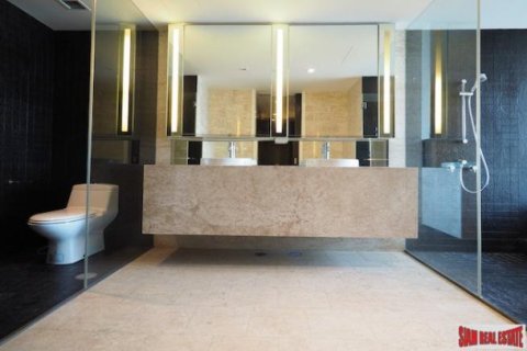 3 bedrooms Apartment in Bangkok, Thailand No. 96180 18