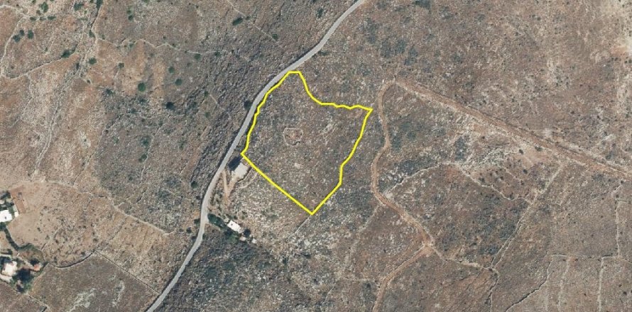 10884m² Land in Vamos, Greece No. 55343