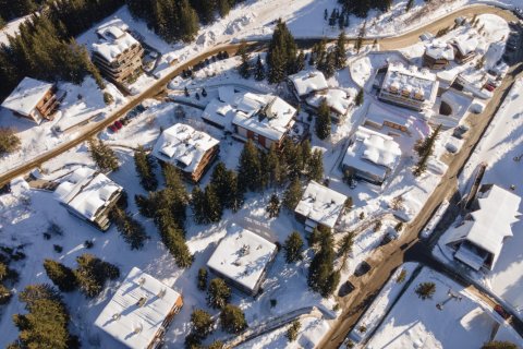 2 dormitorios Apartment en Courchevel, France No. 100212 1