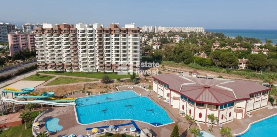3 bedrooms Apartment in Mersin, Turkey No. 121351