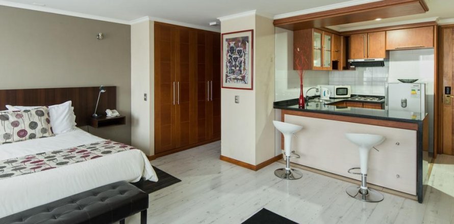 Коммерческая недвижимость 2126м² в Пладжа-де-Аро, Испания №25335