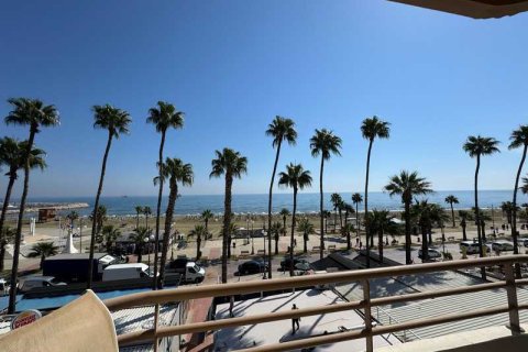 2 dormitorios Apartment en Larnaca, Cyprus No. 83565 3