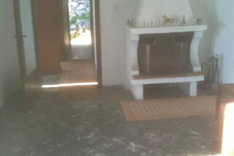 2 chambres House à Kalyvia Thorikou, Greece No. 108823 2