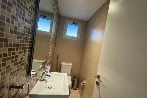 3 bedrooms Penthouse in Limassol, Cyprus No. 40998 3