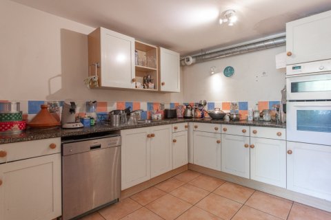 8 bedrooms House in Morzine, France No. 100117 17