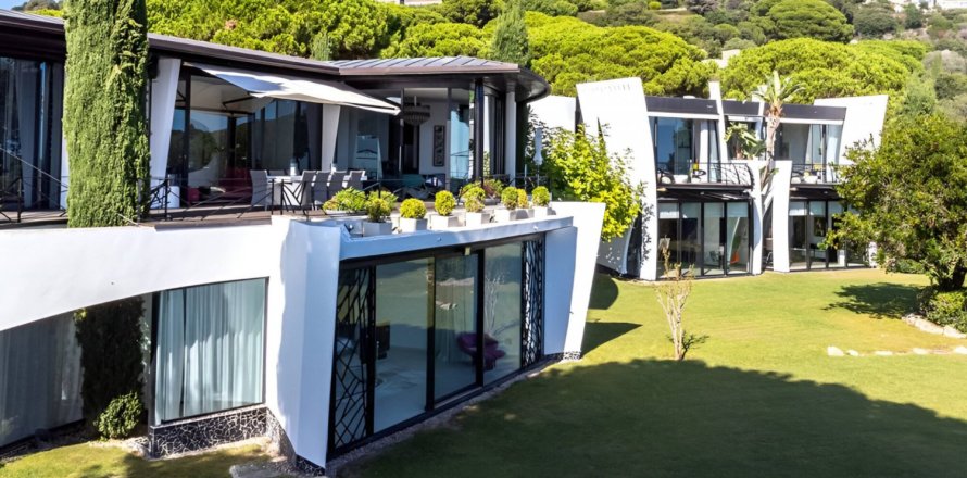 7 dormitorios House en San Andres, Spain No. 99145