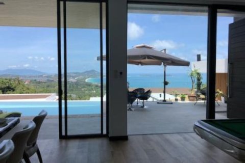 3 bedrooms Villa on the Chaweng Beach, Thailand No. 95965 5