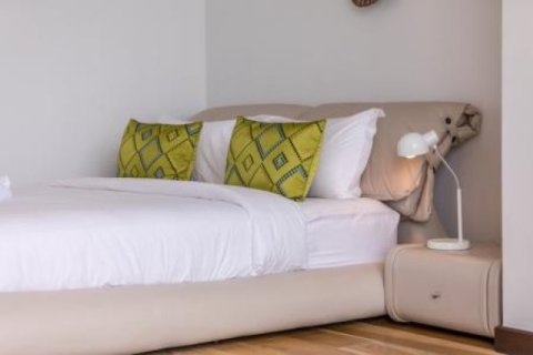 3 bedrooms Villa on the Chaweng Beach, Thailand No. 95965 12