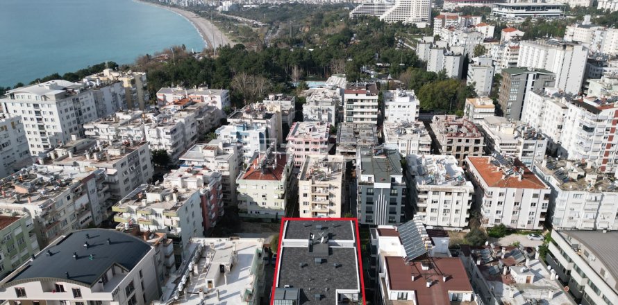 2 bedrooms Apartment in Antalya, Turkey No. 122972