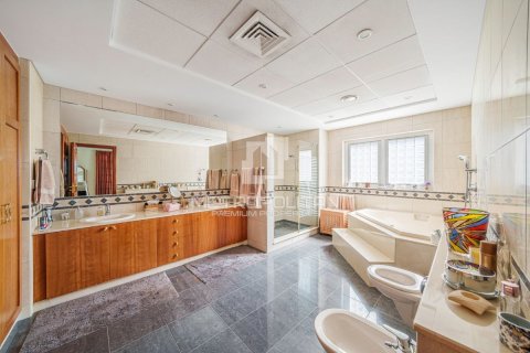 Вилла с 6 спальнями в Hoang Van Thu, Вьетнам №94443 12