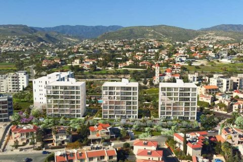 2 bedrooms Apartment in Germasogeia, Cyprus No. 32493 6