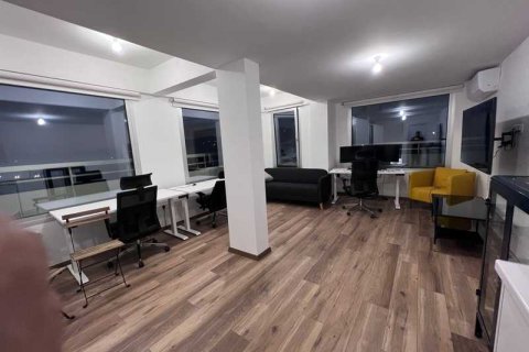 3 bedrooms Penthouse in Agios Tychonas, Cyprus No. 63815 13