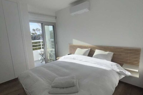 3 bedrooms Penthouse in Agios Tychonas, Cyprus No. 63815 10